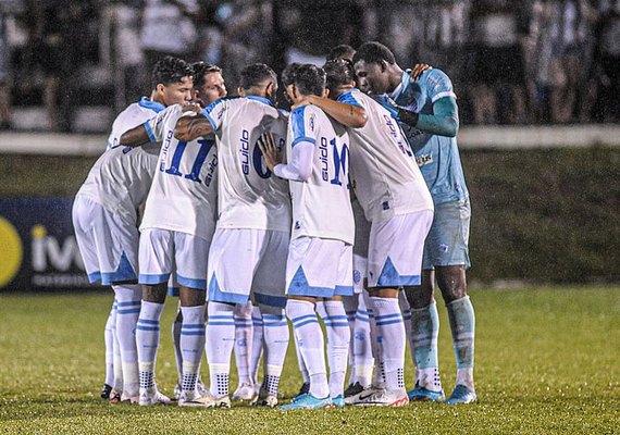 CSA vai em busca da quarta vitória diante do Floresta