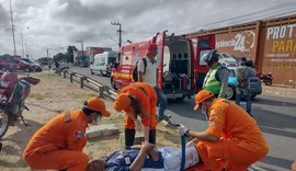 Três pessoas ficam feridas em colisão entre motocicletas em Arapiraca