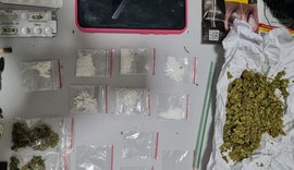Suspeito de vender drogas na Jatiúca e Ponta Verde é preso em flagrante