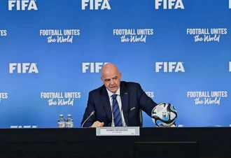 Diretor da Fifa renuncia após criticar plano de venda de participações da Copa