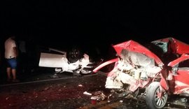 Grave acidente em Murici envolve quatro veículos, deixa um morto e nove feridos
