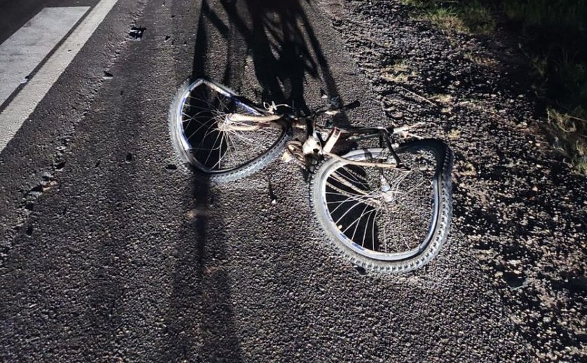 Ciclista morre após colidir com carro em Marechal Deodoro