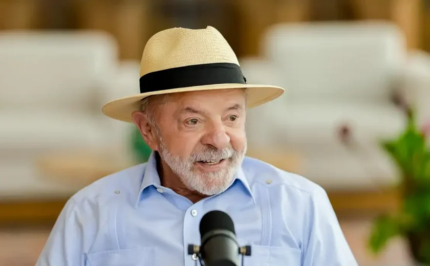 Pelo PT, Lula busca reeleição com foco em pautas sociais