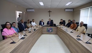 MP/AL e UFAL discutem parceria visando otimização nos serviços tecnológicos