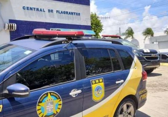 Guarda Municipal faz prisão em flagrante após tentativa de furto na Ponta Verde