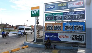 Gasolina fica mais cara em Maceió