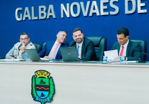 Câmara aprova criação de Frente Parlamentar em Defesa do Comércio de Bens, Serviços e do Turismo