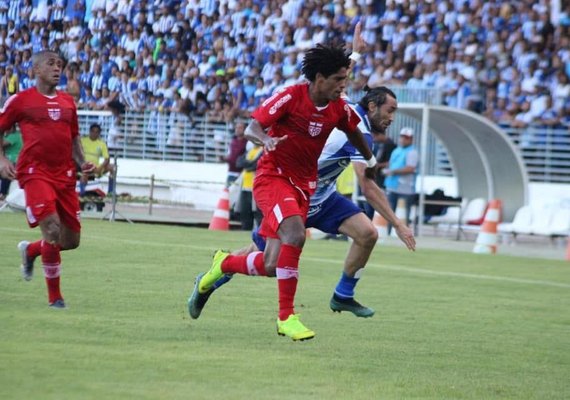 CSA vence o primeiro jogo da final contra o CRB e agora precisa de um empate