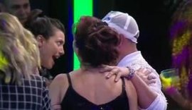 Festa 'A Fazenda': Gabi quebra copo, Nadja causa e Ana Paula faz ameaça