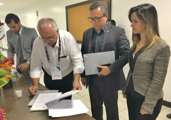 Prefeitura de Arapiraca firma cooperação com a Controladoria Geral de Alagoas