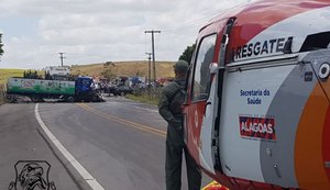 Samu resgata vítima de colisão em Atalaia; criança e outras duas pessoas morreram