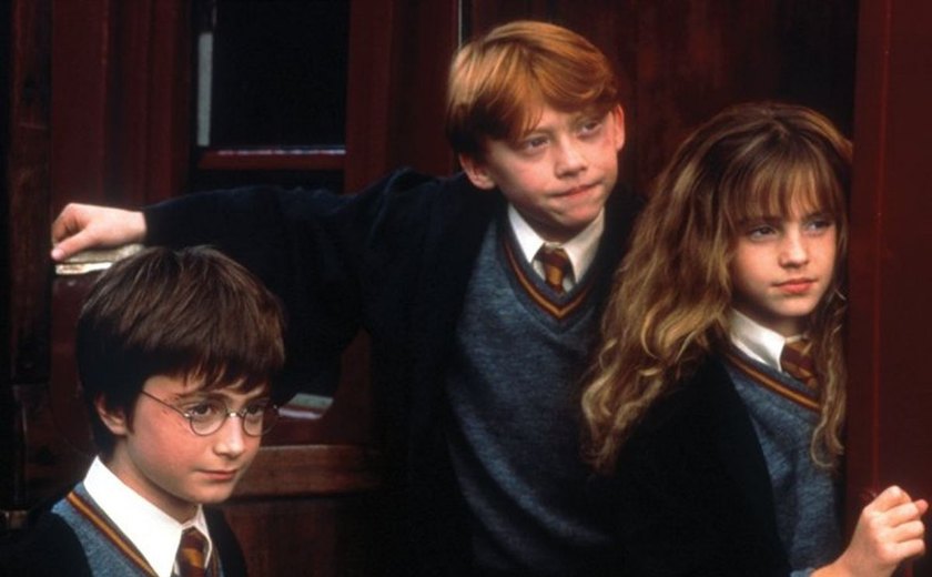 Primeiro livro de 'Harry Potter' completa 20 anos; veja números da saga