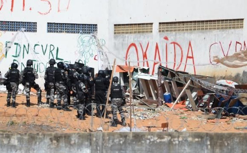 Polícia transfere 220 detentos de Alcaçuz para outras unidades do RN