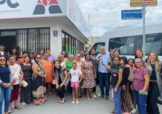 Associação de Arapiraca conquista van e reforça apoio a pacientes com câncer