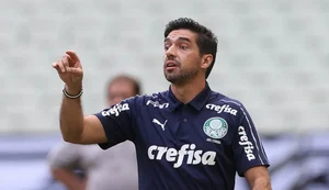 Perguntado sobre seleção brasileira, Abel Ferreira diz estar realizado no Palmeiras