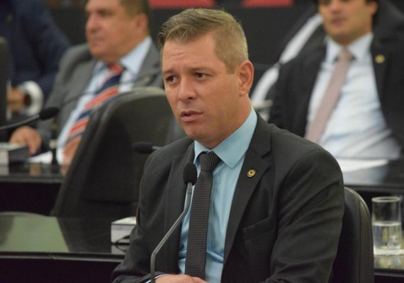 Deputado propõe sistema de rastreamento para táxis e transporte por aplicativos