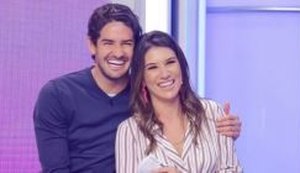 Alexandre Pato e Rebeca Abravanel se casam em cerimônia intimista