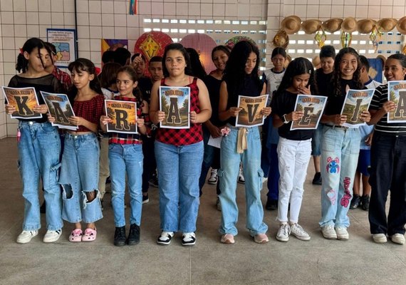 Projeto pedagógico homenageia Kara Veia e aproxima alunos da cultura alagoana