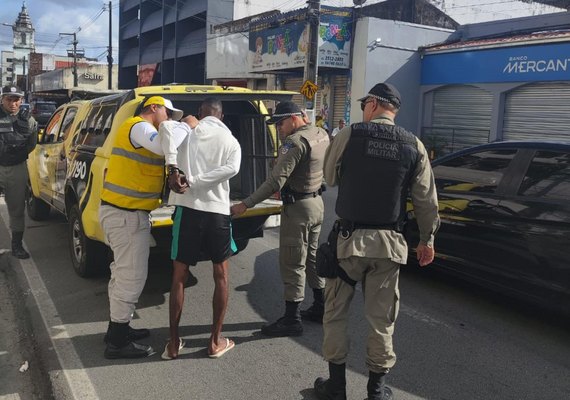 Servente de pedreiro é preso por roubo de celulares em Maceió