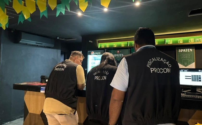 Procon Maceió fiscaliza bares e restaurantes antes da estreia do Brasil na Copa