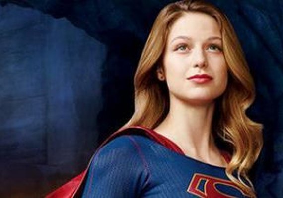 'Supergirl' tira personagem do armário e reforça presença de gays na TV