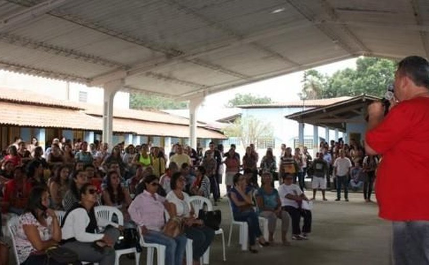 TJ/AL vai decidir impasse entre prefeito e professores em Arapiraca