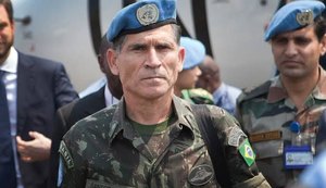 General Santos Cruz critica Bolsonaro e Pazuello: 'Péssimo para o Brasil'