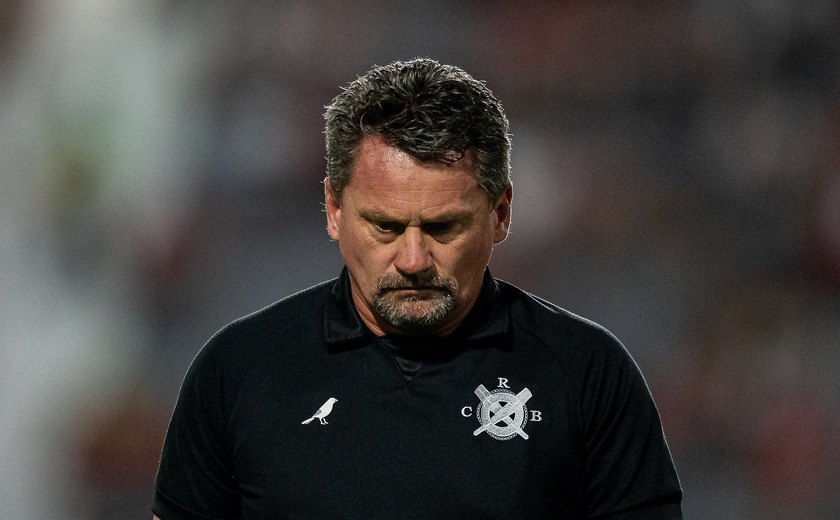 'Nós vamos na briga até o final', garante Fábio Matias após vitória do CRB sobre o Atlético-GO