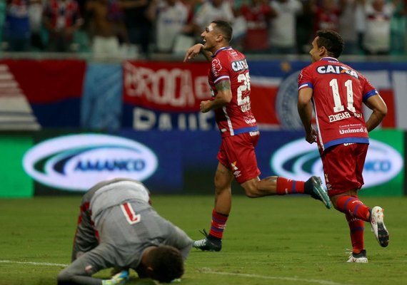 Bahia derrota Náutico e segue caça ao Botafogo-PB na Copa do Nordeste