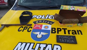 Polícia troca tiros com traficantes e apreende arma e drogas na Santa Lúcia