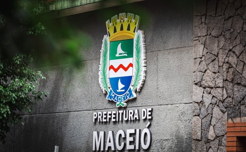 Prefeitura de Maceió decreta ponto facultativo na segunda-feira (15)