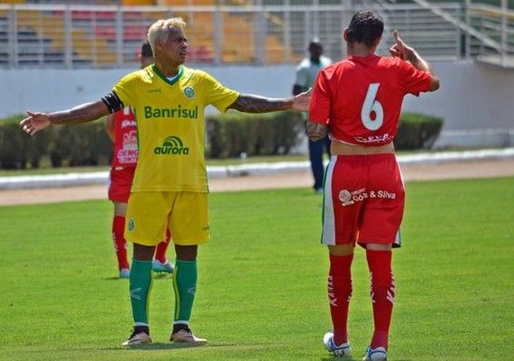 Marcelinho Paraíba acerta volta ao Campinense após 23 anos
