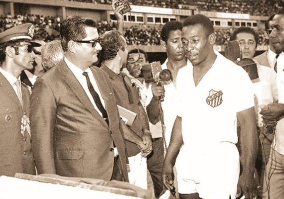 Terra do estádio que homenageou o Rei, clubes e federação de Alagoas lamentam morte de Pelé