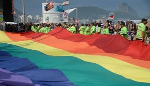 Parada LGBT do Rio defende aprovação de lei de identidade de gênero
