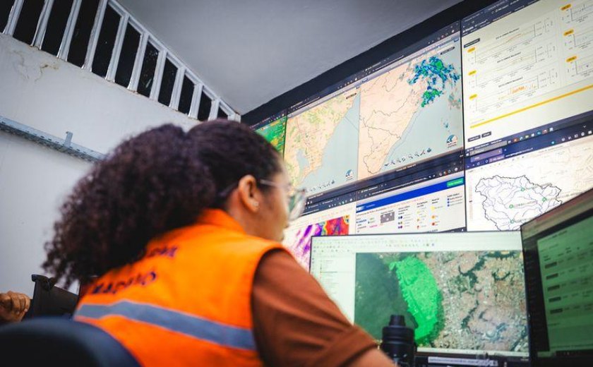Telefone 199 da Defesa Civil de Maceió ficará indisponível neste sábado (16)