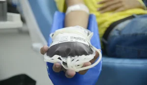 Espera de quem fez tatuagem e piercing para doar sangue será menor