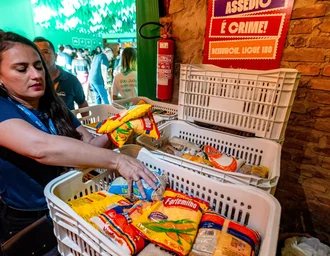 Alimentos arrecadados pelo Sesc no São João de Maceió vão contemplar 25 instituições sociais