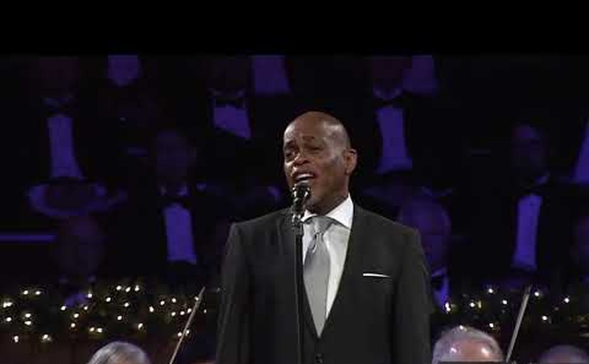 Cantor indicado ao Grammy é morto a facadas; filho é preso como principal suspeito