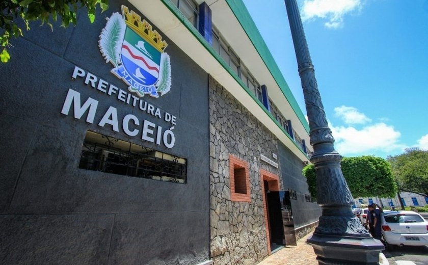 Prefeitura de Maceió paga salário de servidores nesta sexta-feira (26)