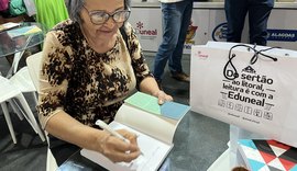Uneal marca presença na 10ª Bienal do Livro de Alagoas