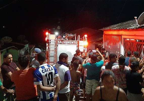 Bebê de um ano morre carbonizado dentro de casa no interior de Alagoas