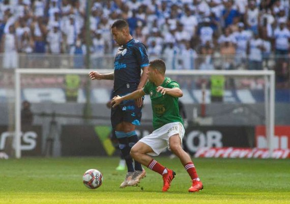 CSA vira o jogo e vence o Cruzeiro por 2 a 1 em Belo Horizonte