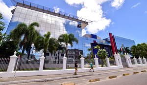 Governo de Alagoas confirma pagamento dos servidores para 27 de outubro