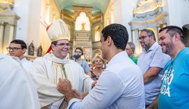 Prefeito JHC participa da posse canônica do arcebispo coadjutor Dom Alberto Breis
