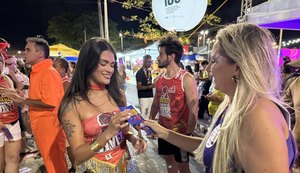 Sesau oferece apoio psicológico e acolhimento para foliões no Jaraguá Folia