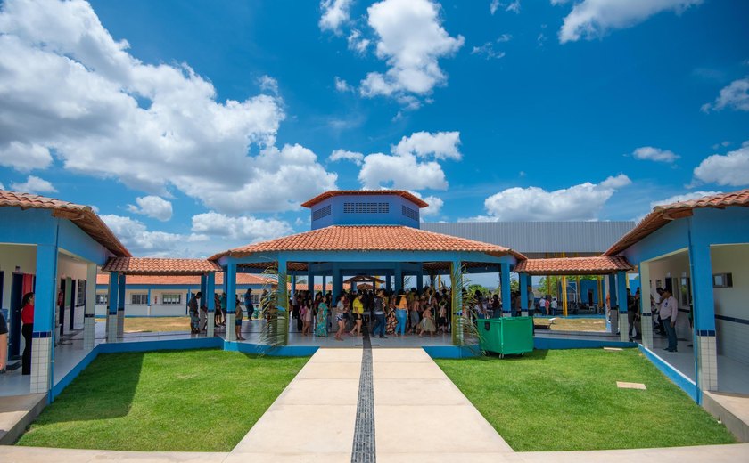 Governo entrega segunda Escola Indígena em São Sebastião