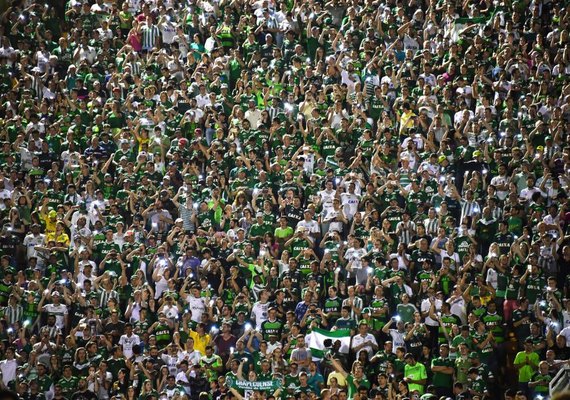 Chapecoense segura o San Lorenzo e chega à final histórica