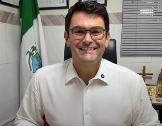 Educação em Destaque: André Almeida anuncia reajuste de 6% para o magistério de Mar Vermelho e supera piso nacional