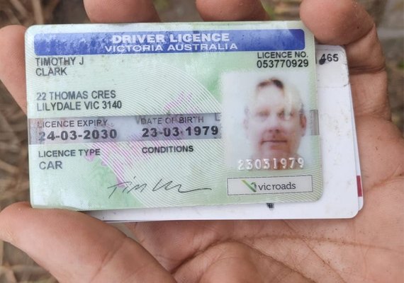 Corpo de piloto australiano continua no IML de Maceió após acidente com avião carregado de cocaína