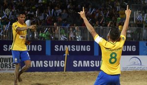 Brasil vence Polônia e se garante na semi de copa de futebol de areia